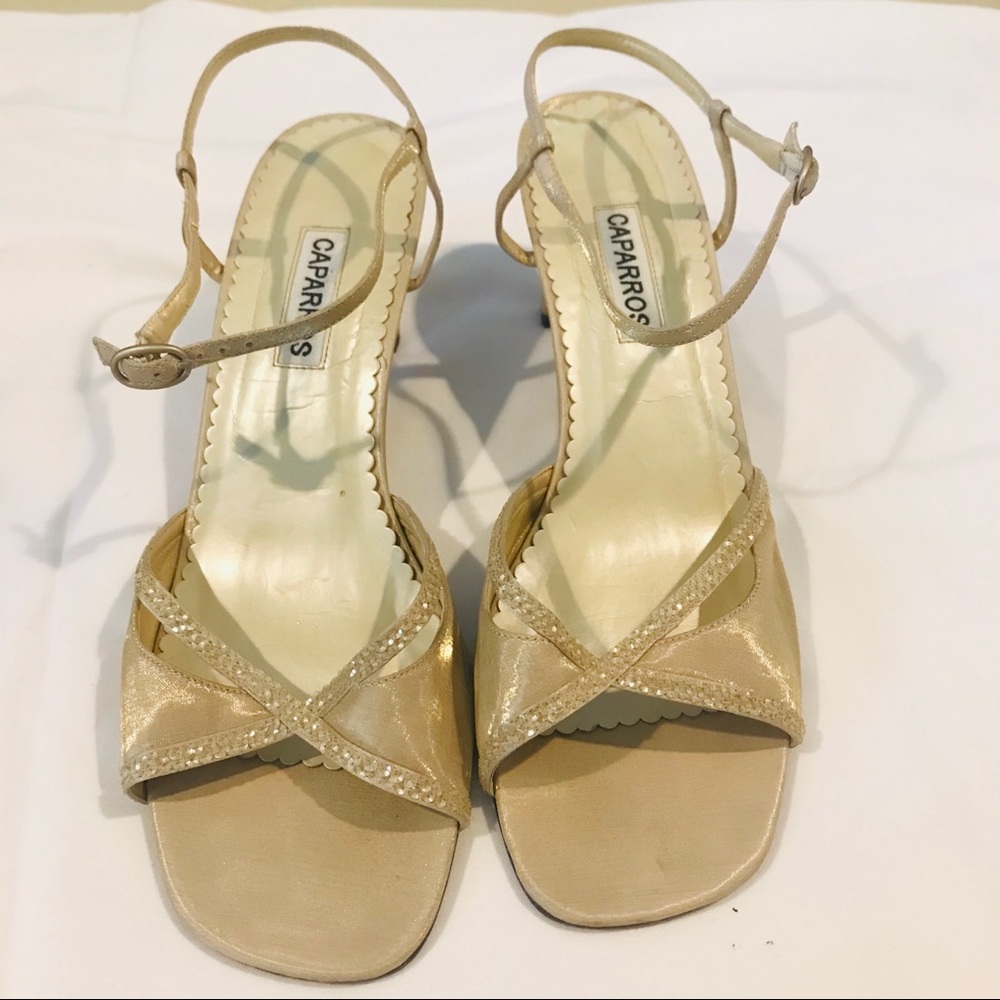 CAPARROS Gold 9M heels